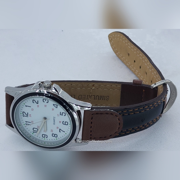 ACCUTIME watch - Picture 2 of 12